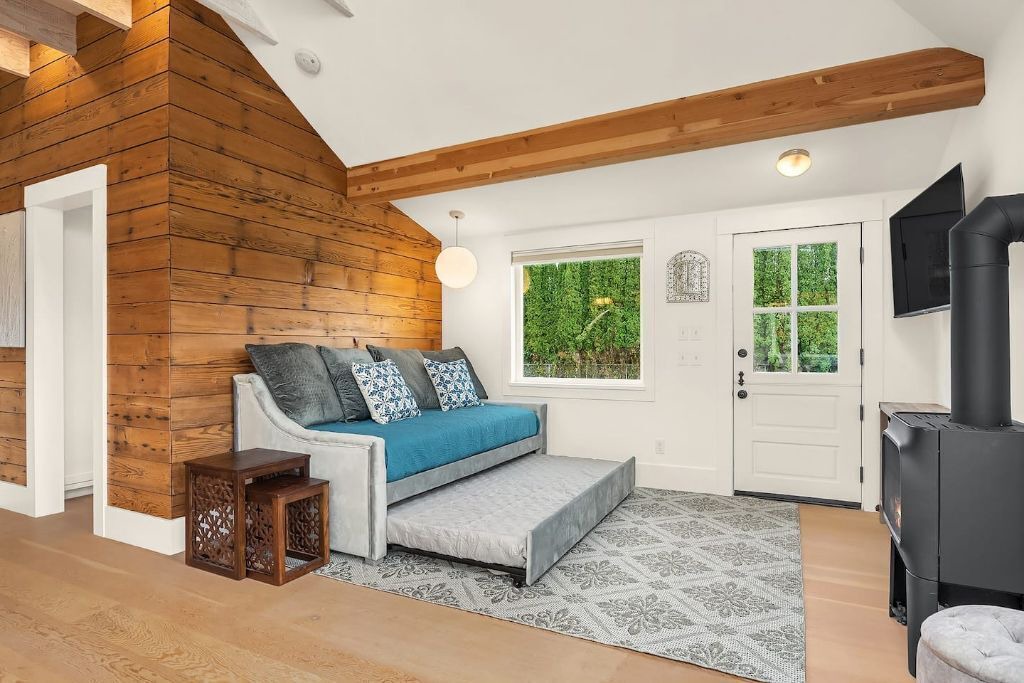 Photo of Bedroom in Carnation