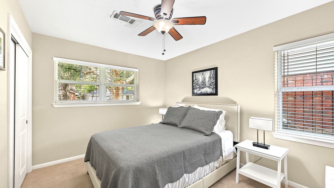 Photo of Bedroom in Garden Oaks