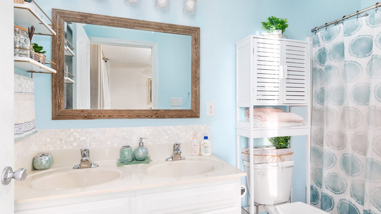 Photo of Bathroom in Front Royal