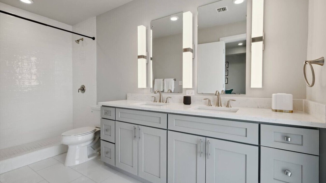 Photo of Bathroom in Bywater