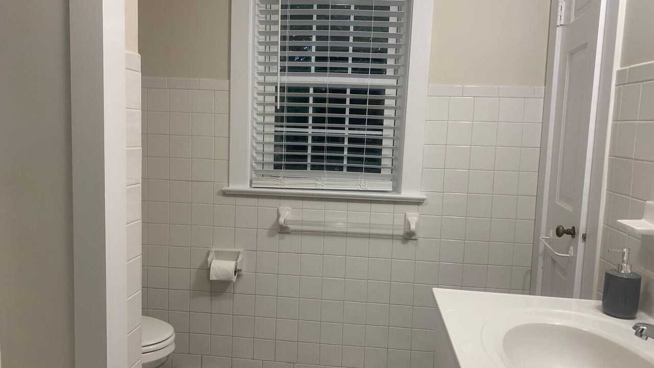 Photo of Bathroom in Haywood