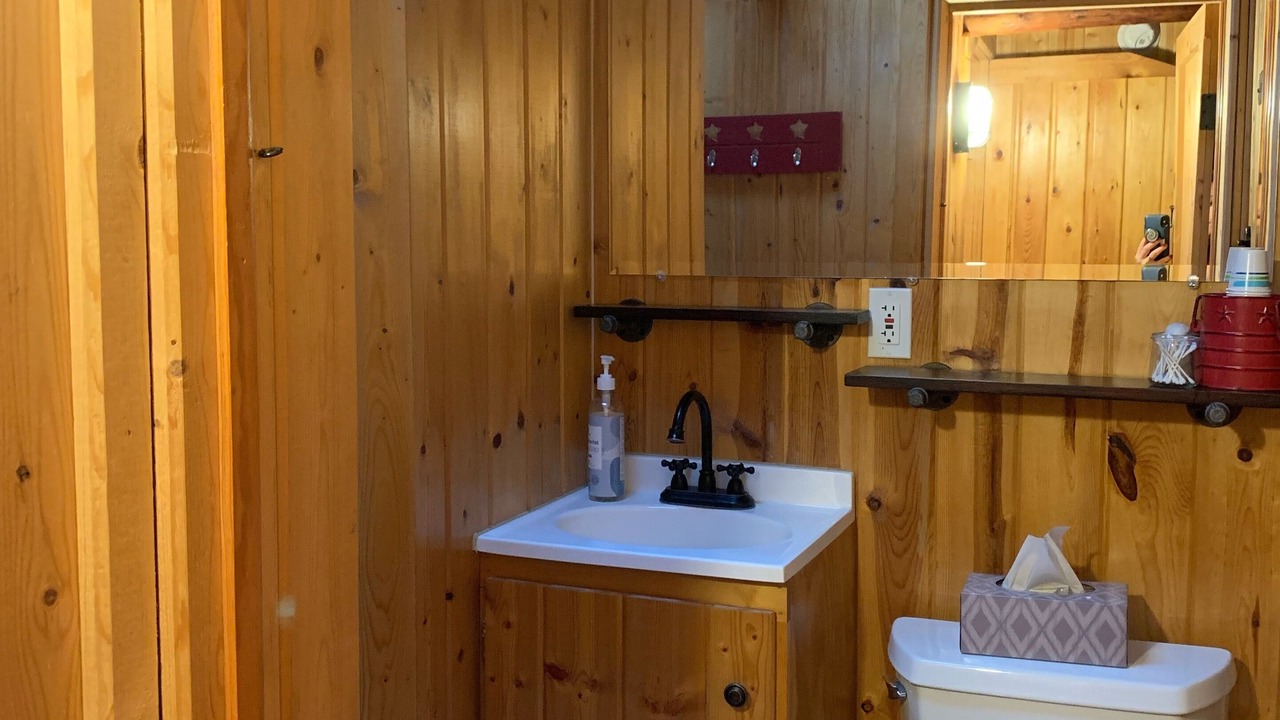 Photo of Bathroom in Oden