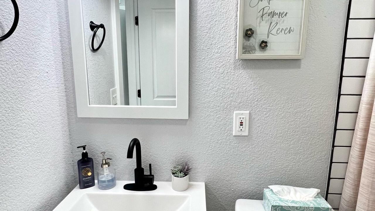 Photo of Bathroom in University Hills