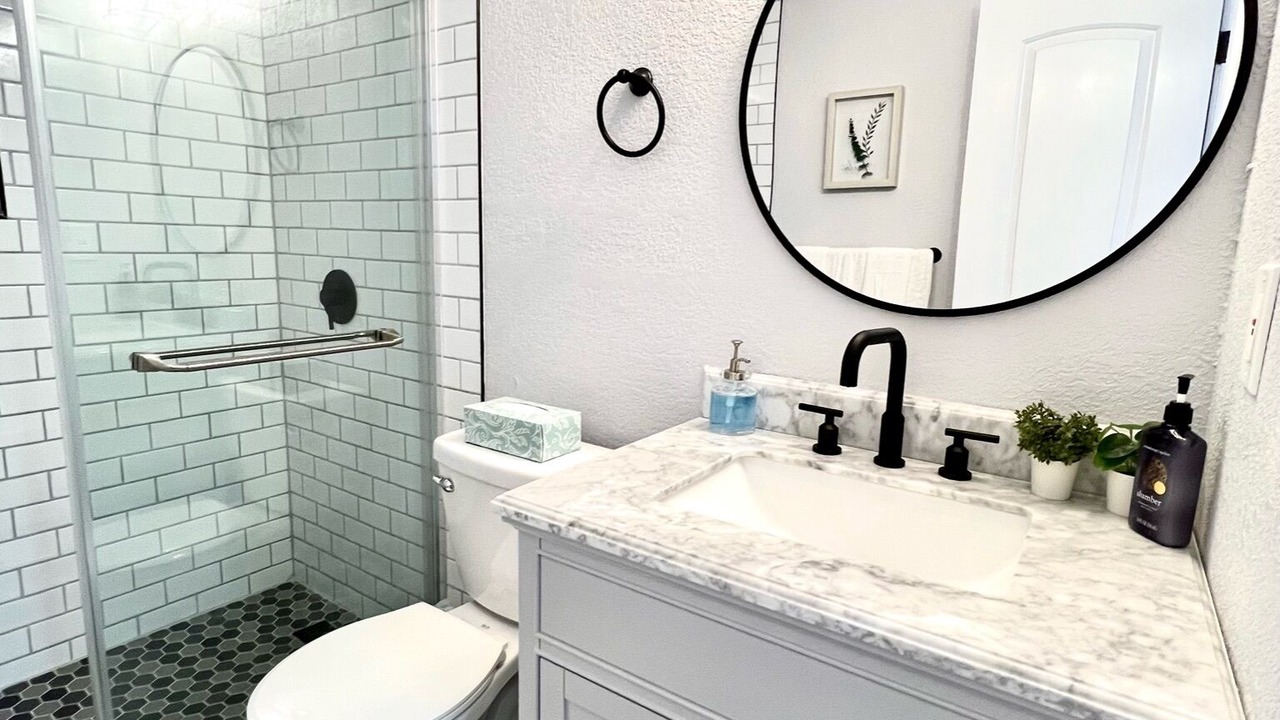 Photo of Bathroom in University Hills