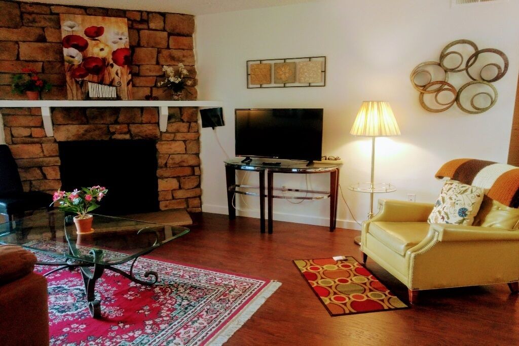 Photo of Livingroom in Hampden South