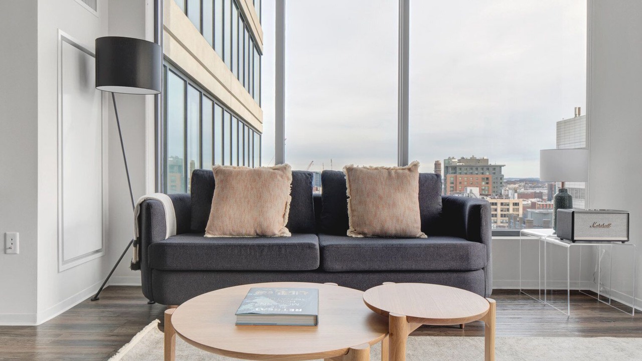 Photo of Livingroom in Theatre District