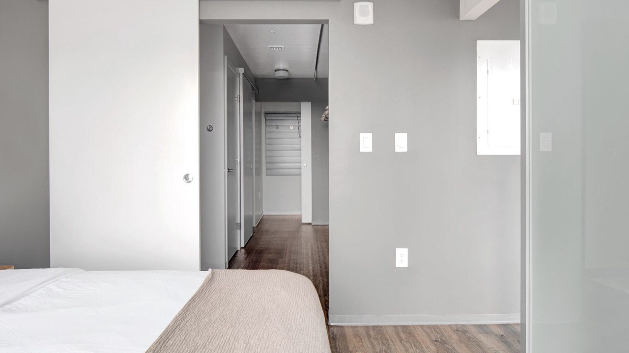 Photo of Bedroom in Theatre District