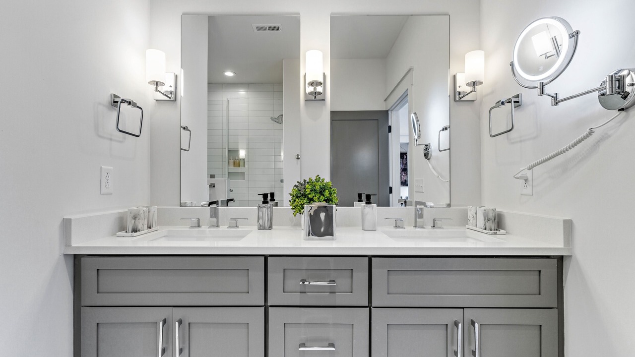 Photo of Bathroom in Eastwood