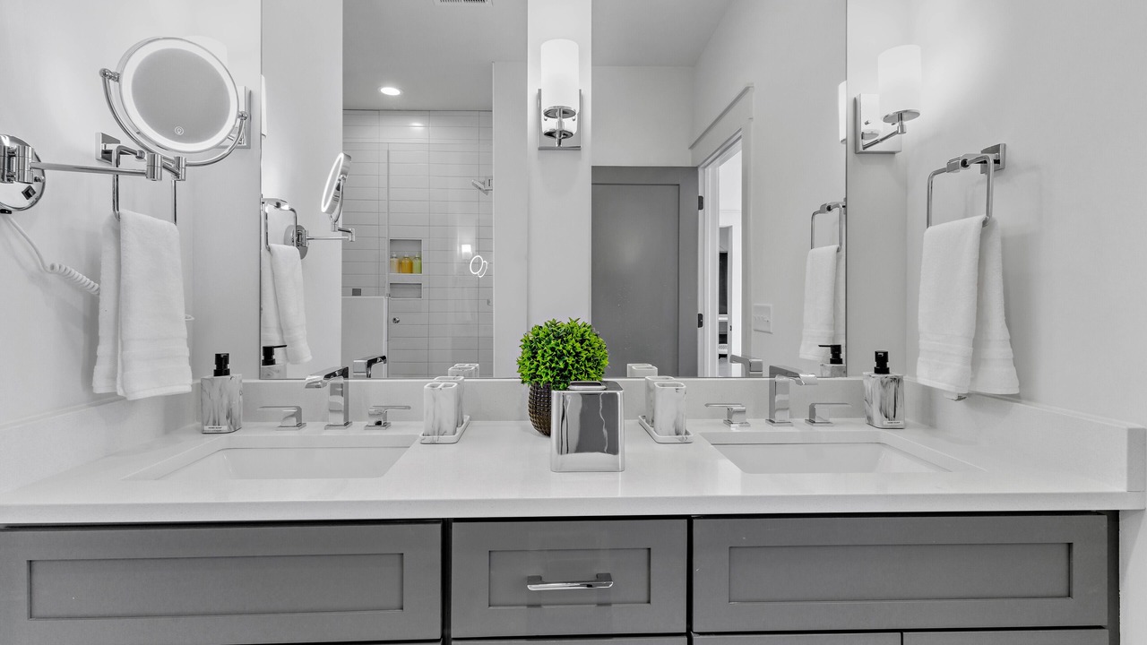 Photo of Bathroom in Greenwood