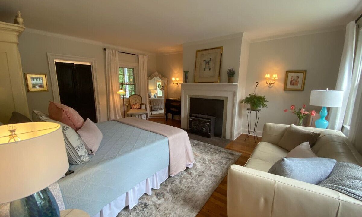 Photo of Bedroom in Harpers Ferry