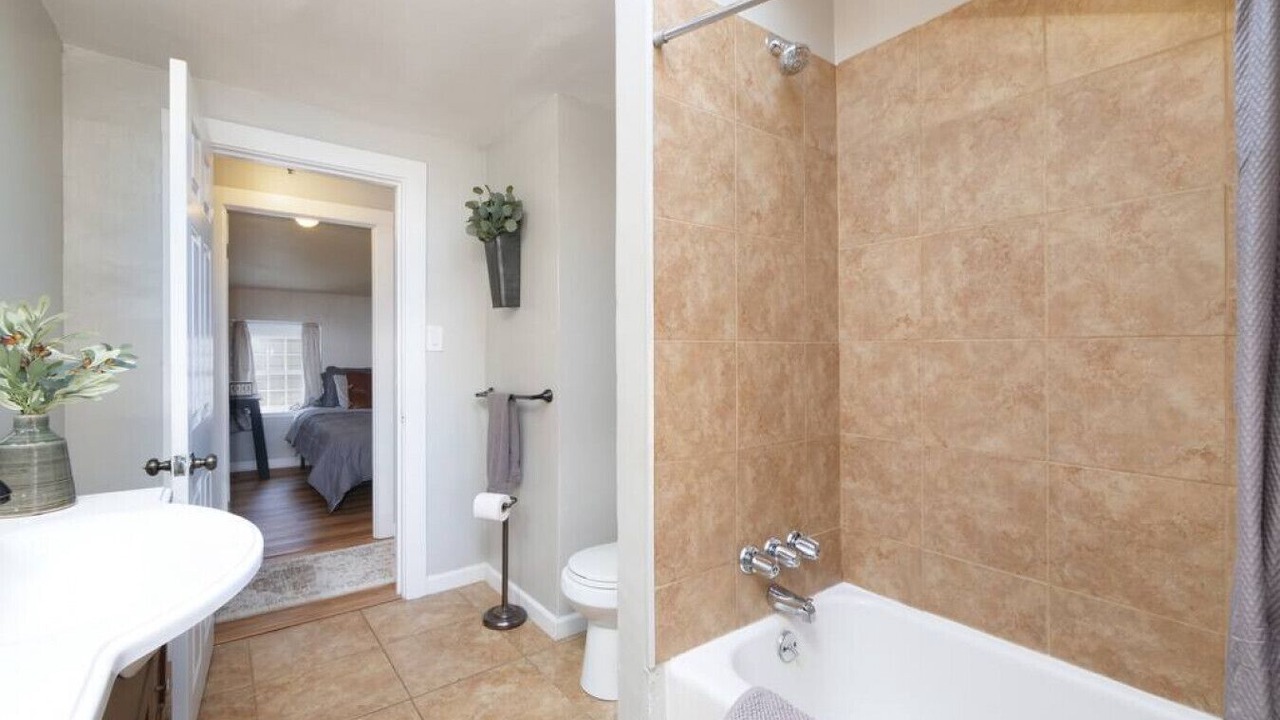 Photo of Bathroom in Berea