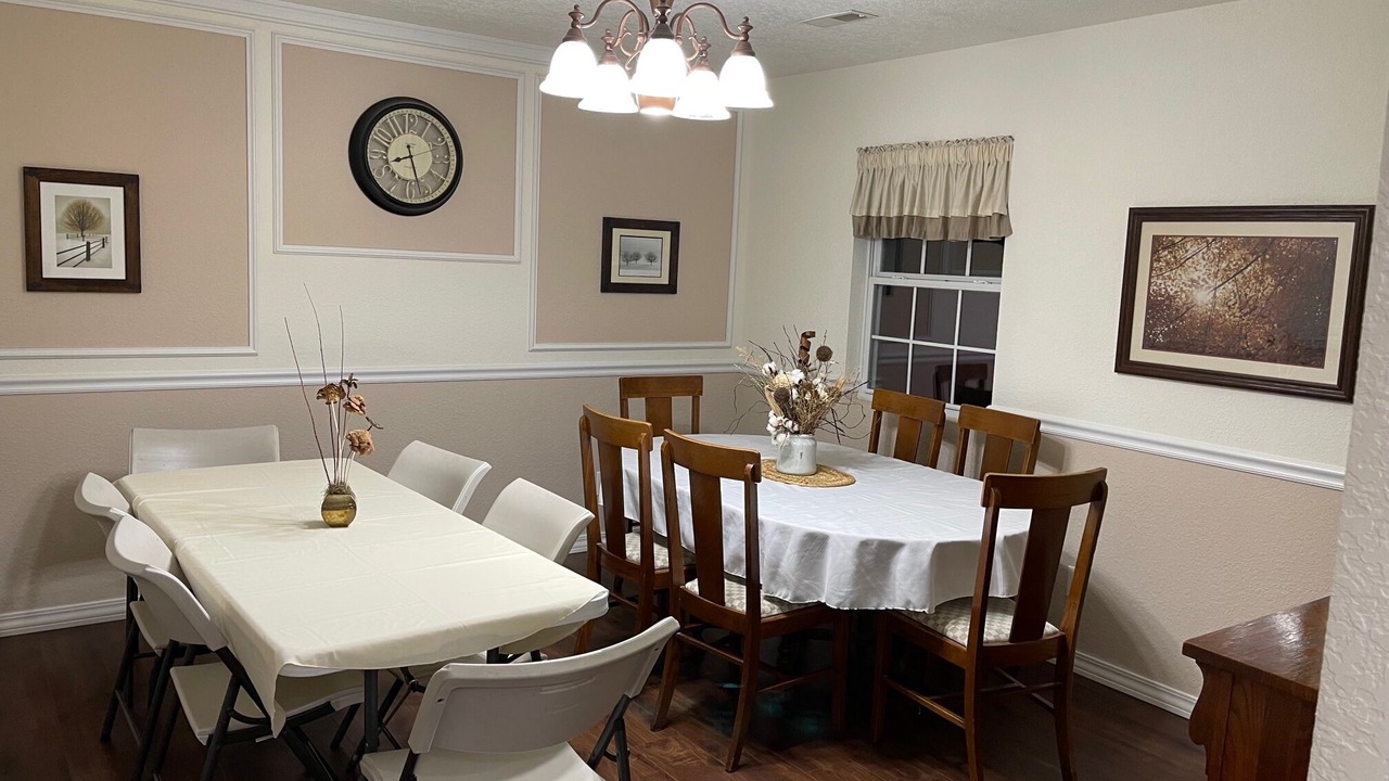 Photo of Bedroom in Mountain Grove