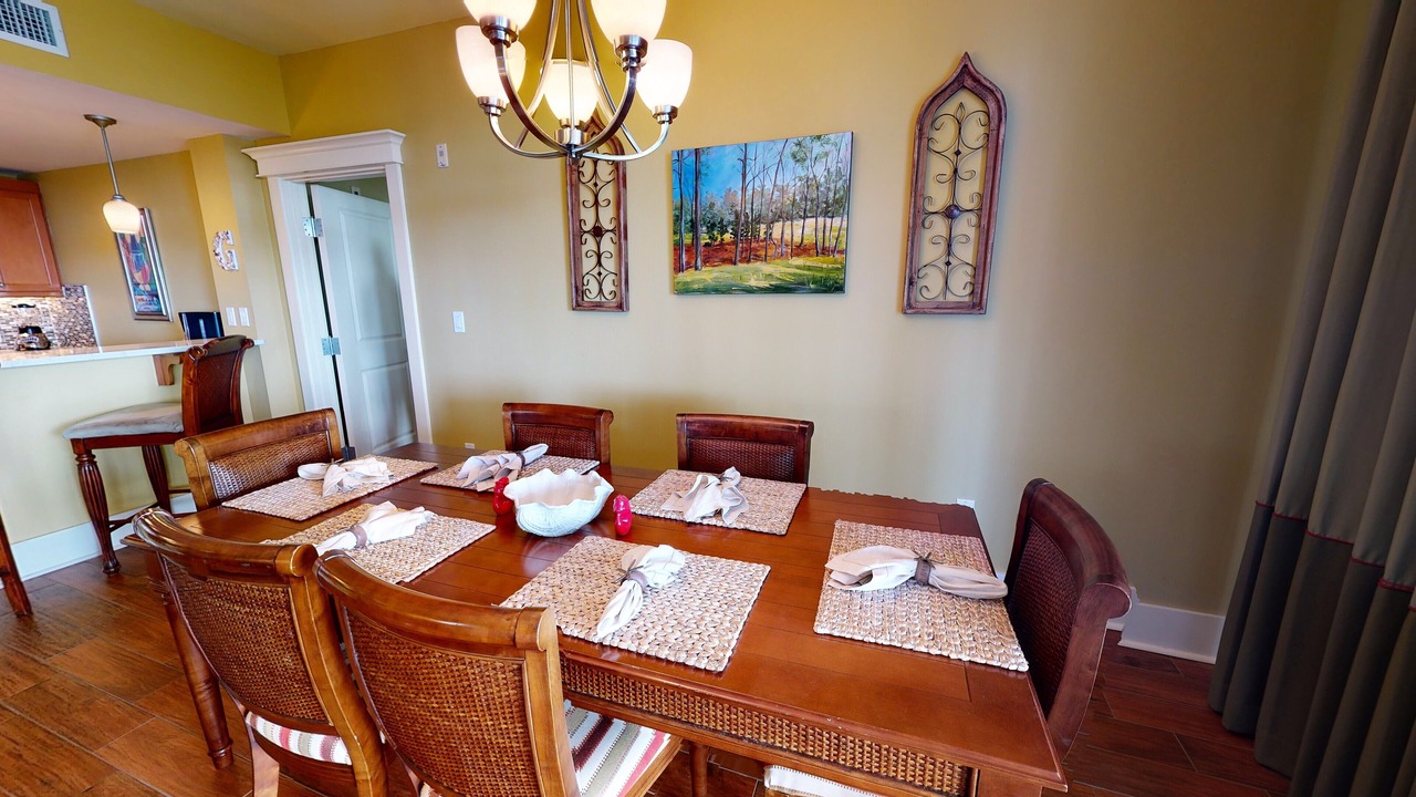 Photo of Livingroom in Baytowne Wharf