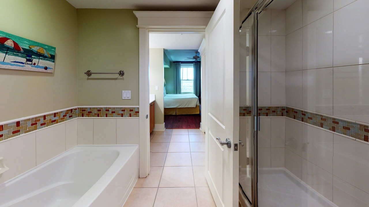 Photo of Bathroom in Baytowne Wharf