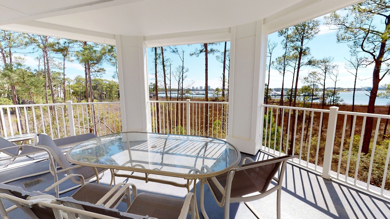 Photo of Outdoor in Baytowne Wharf