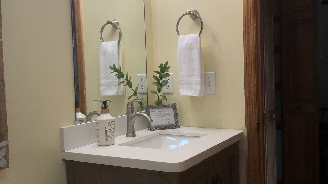 Photo of Bathroom in Monteagle