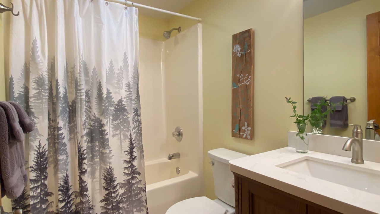 Photo of Bathroom in Monteagle