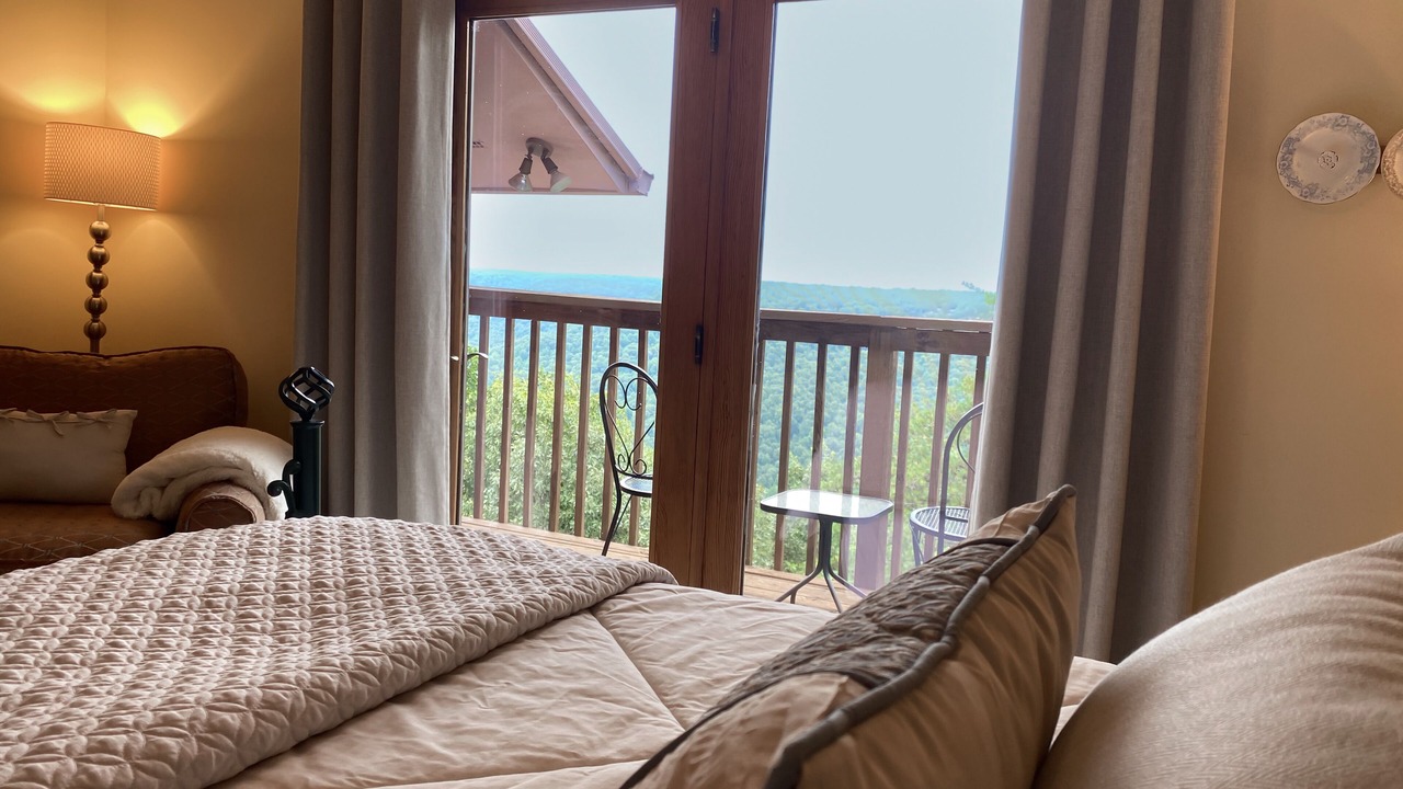 Photo of Bedroom in Monteagle