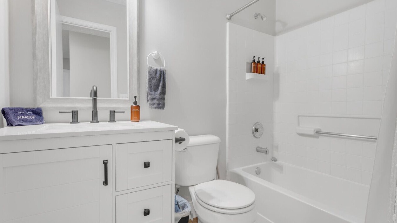 Photo of Bathroom in Thompson's Station