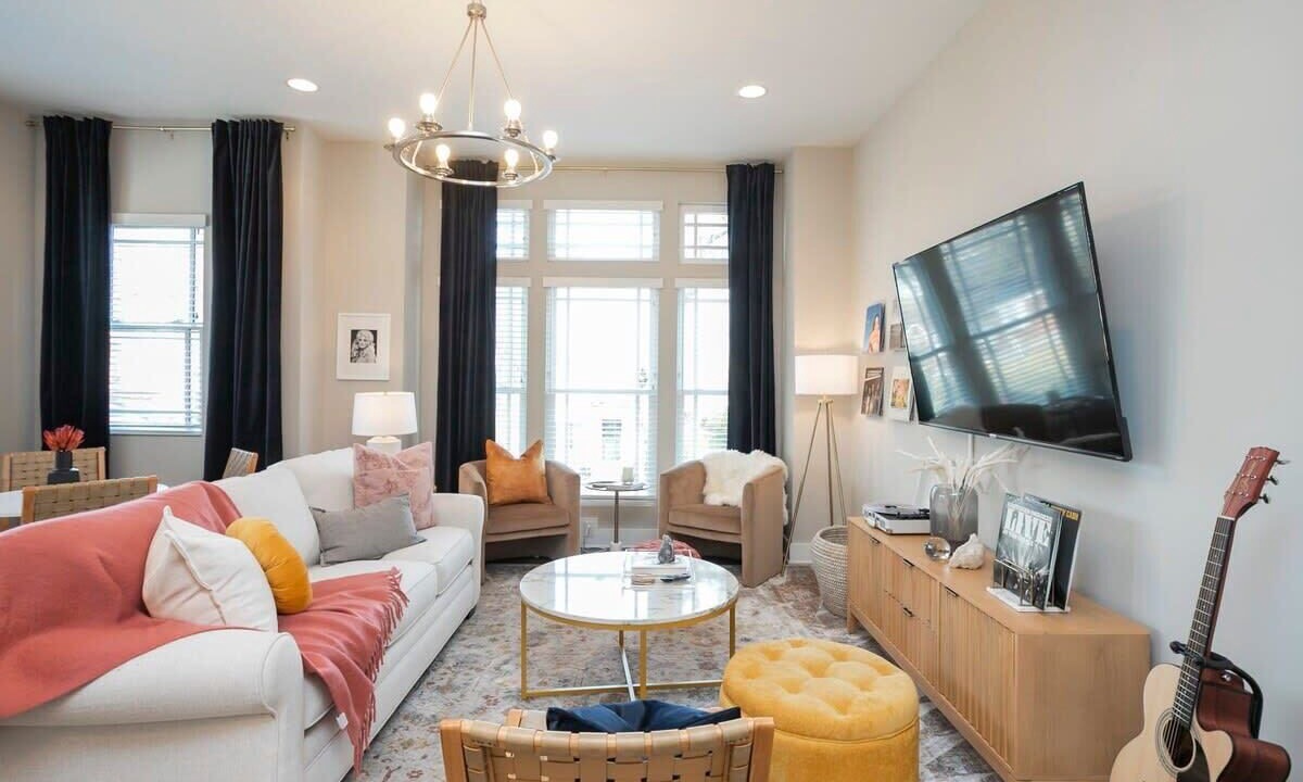 Photo of Bedroom in Hadley - Washington