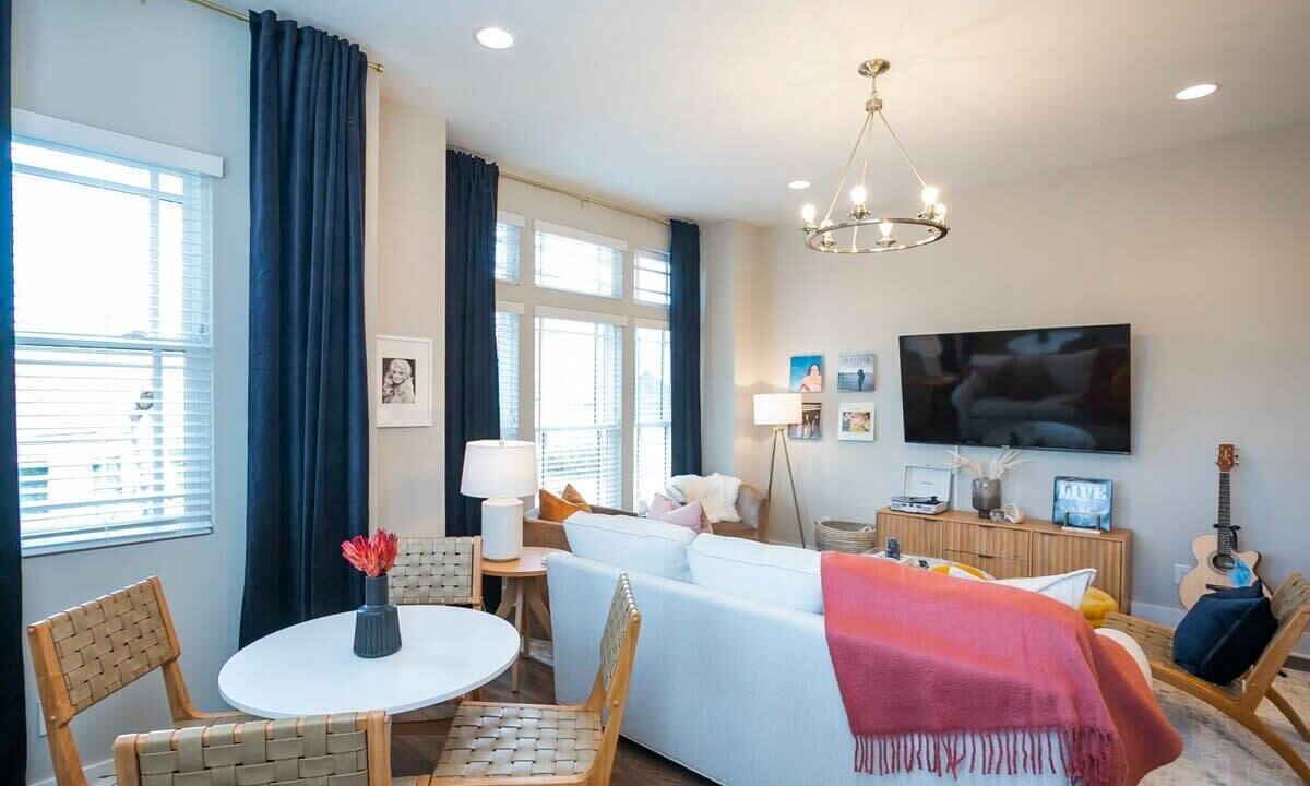 Photo of Bedroom in Hadley - Washington