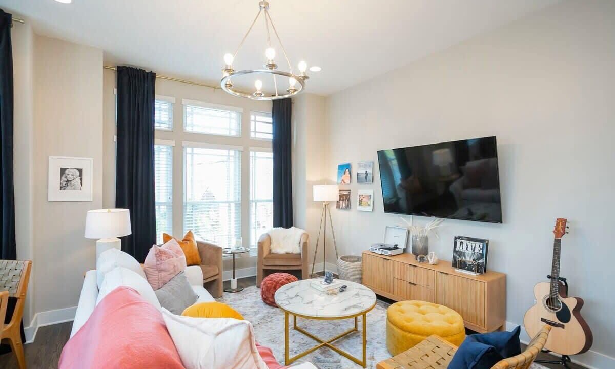 Photo of Bedroom in Hadley - Washington