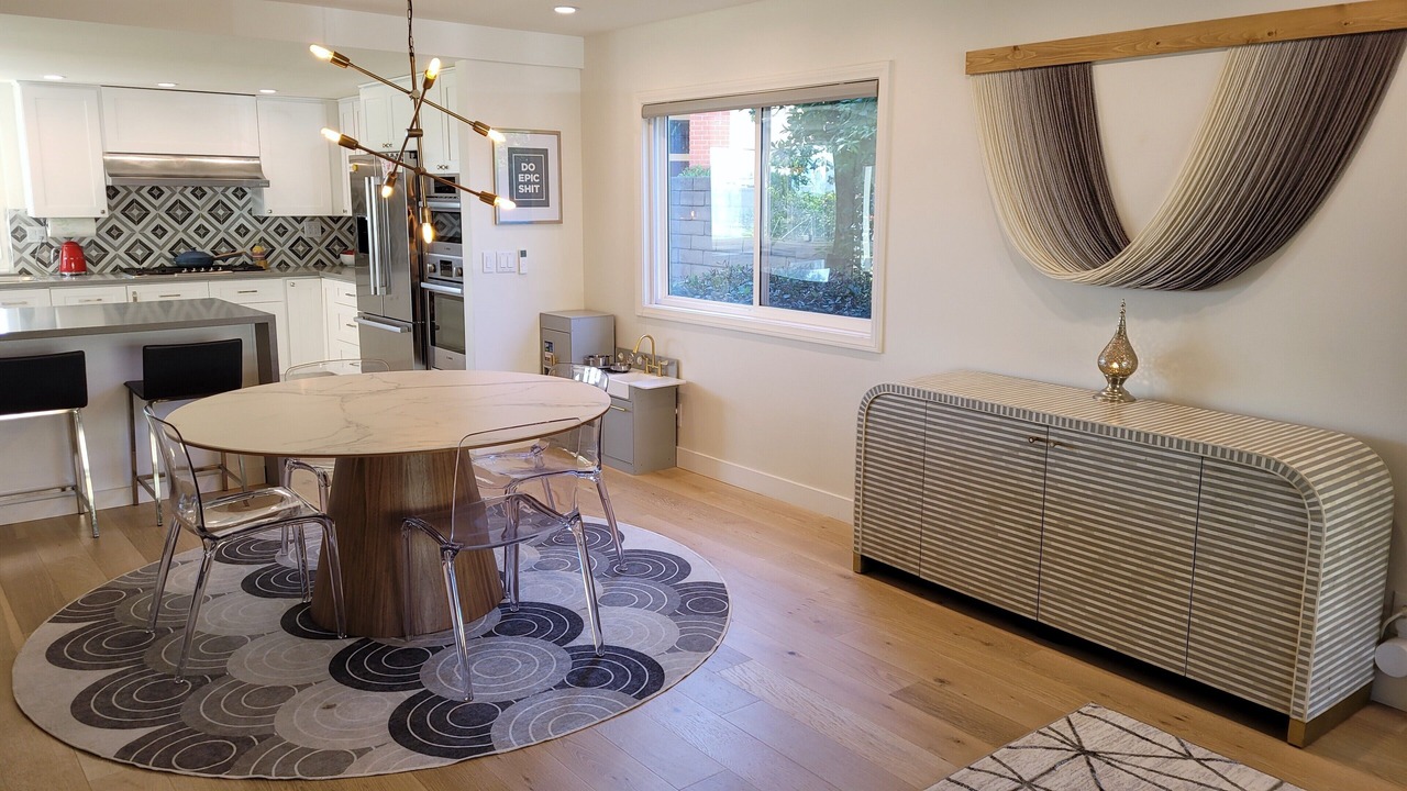 Photo of Livingroom in Burbank