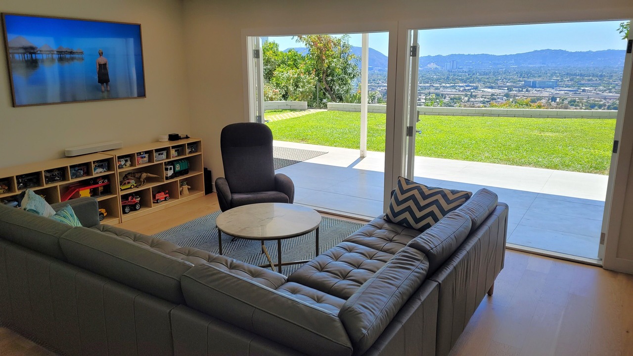 Photo of Bedroom in Burbank