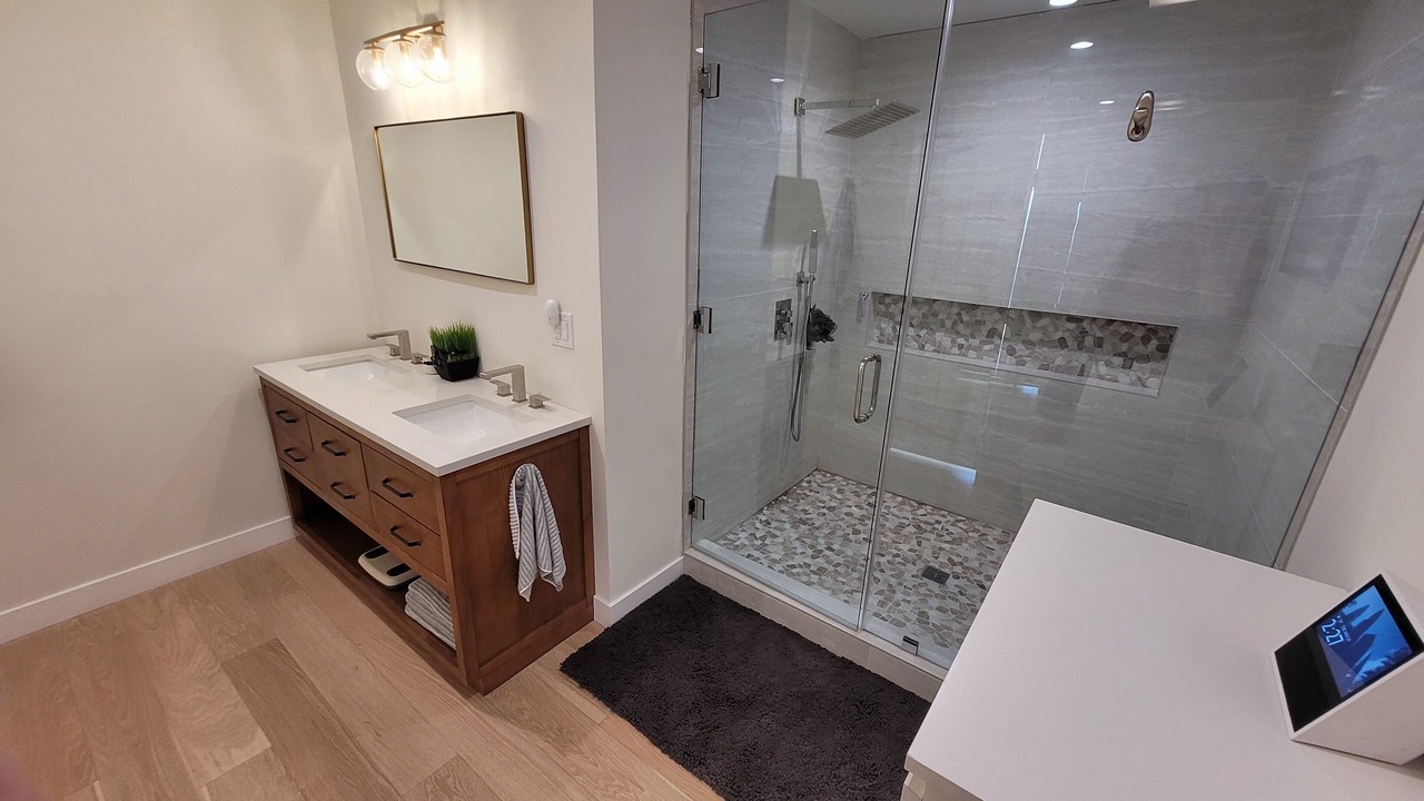 Photo of Bathroom in Burbank