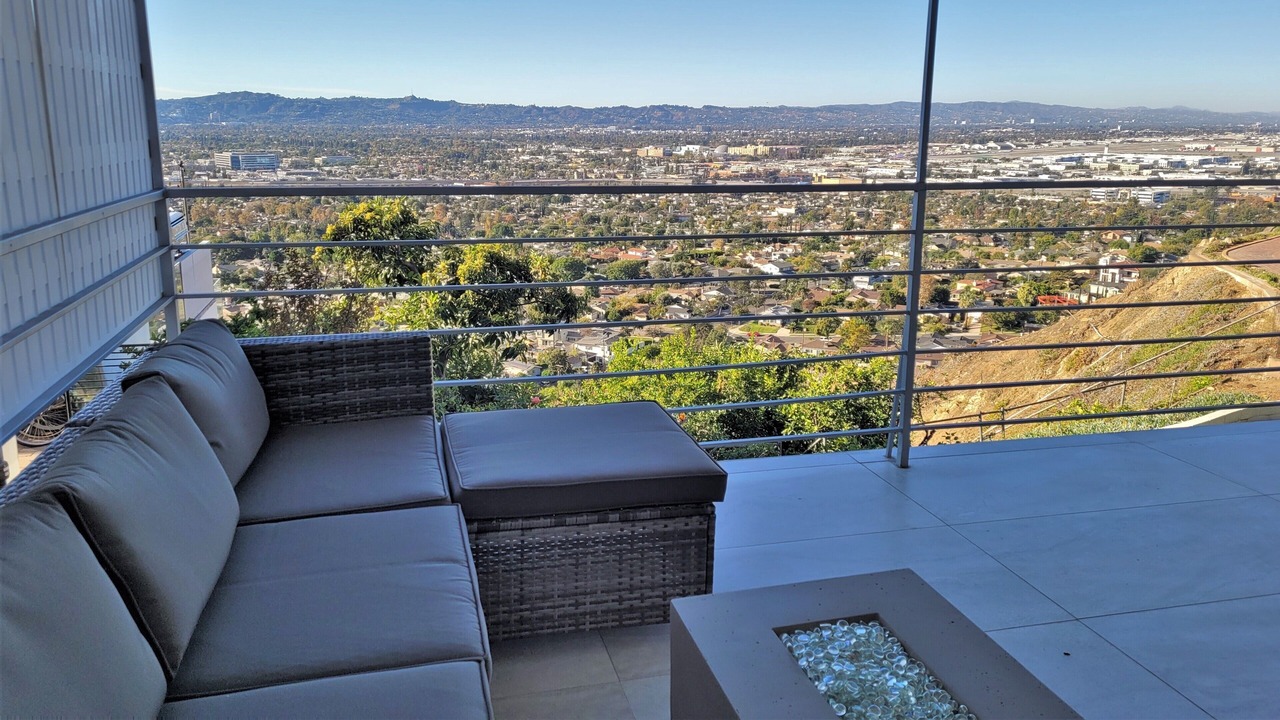 Photo of Patio Balcony in Burbank