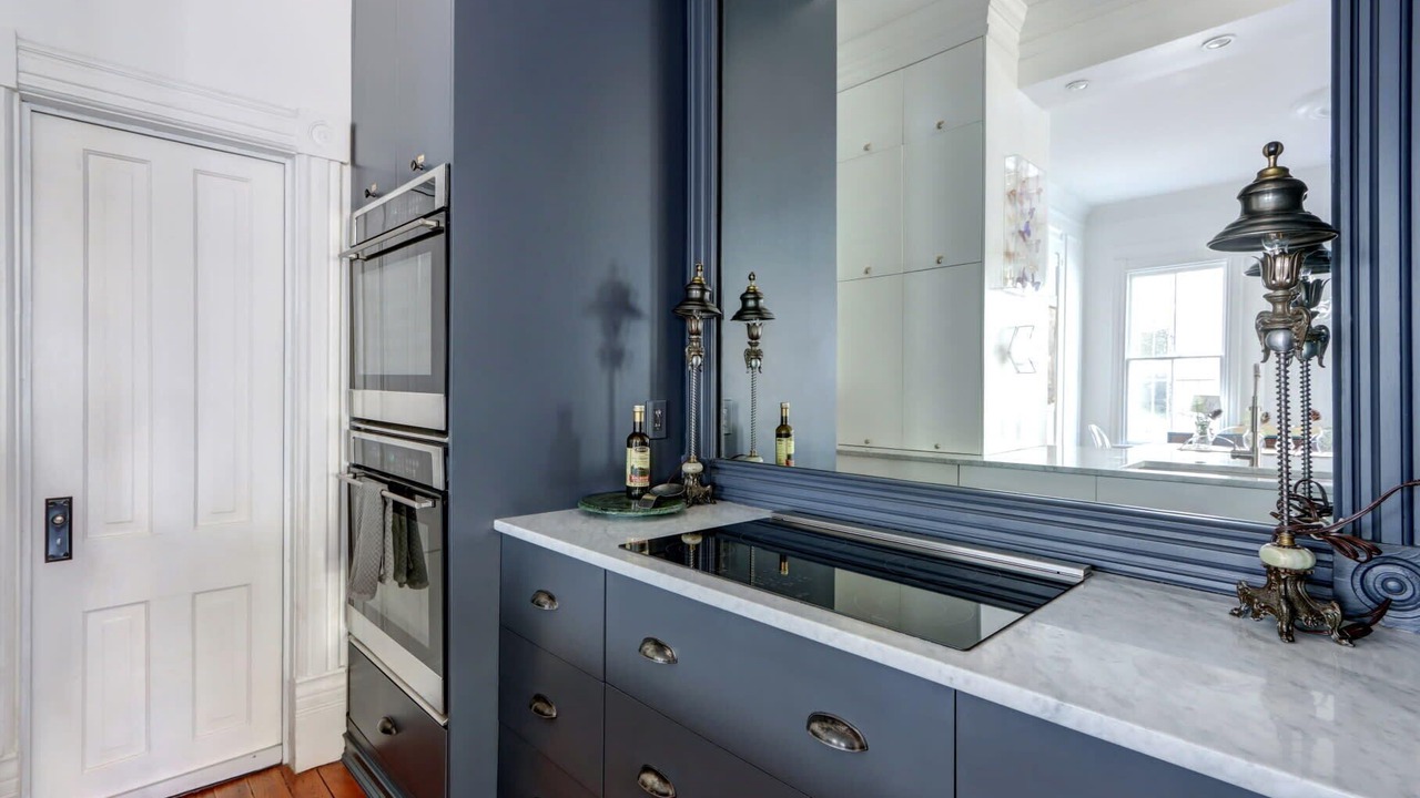 Photo of Kitchen in Savannah Victorian District