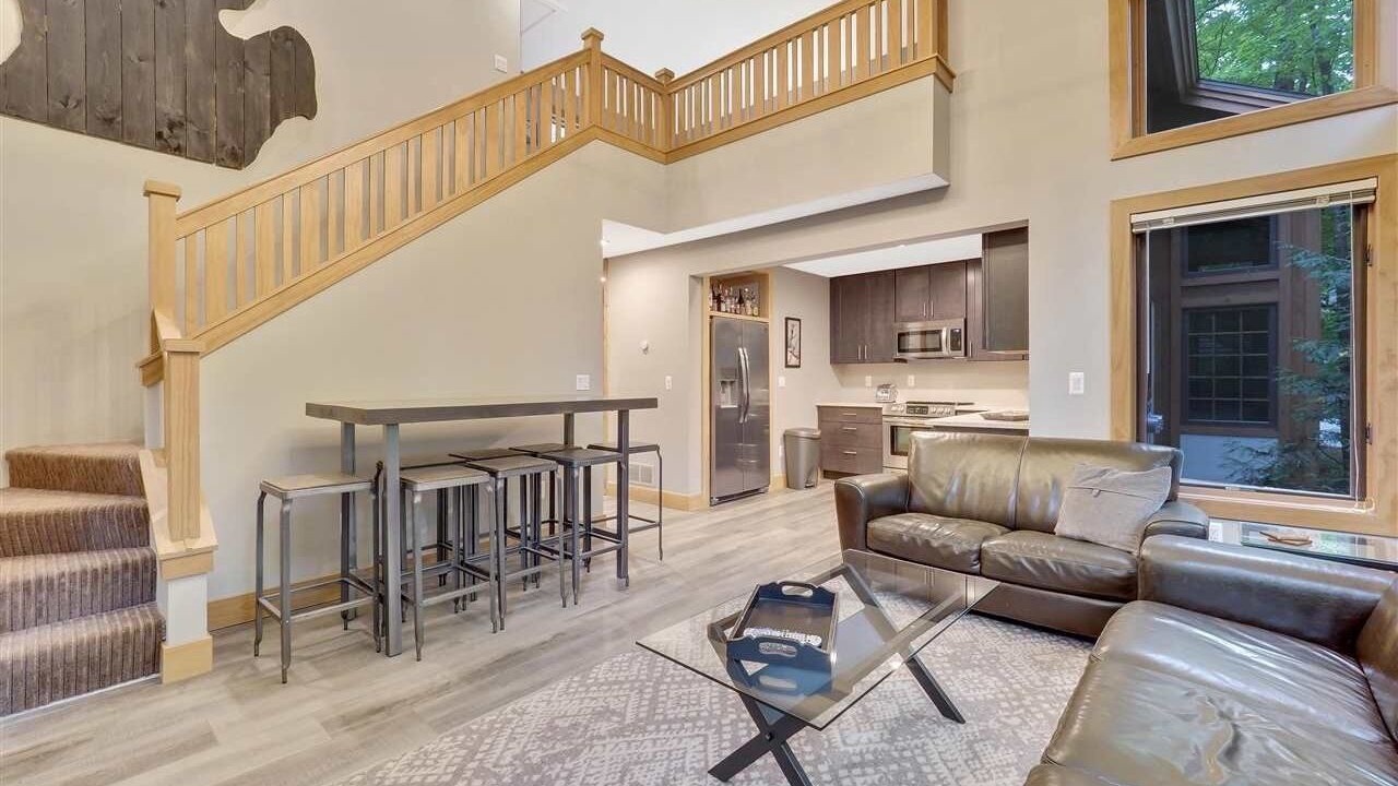 Photo of Livingroom in Boyne Falls