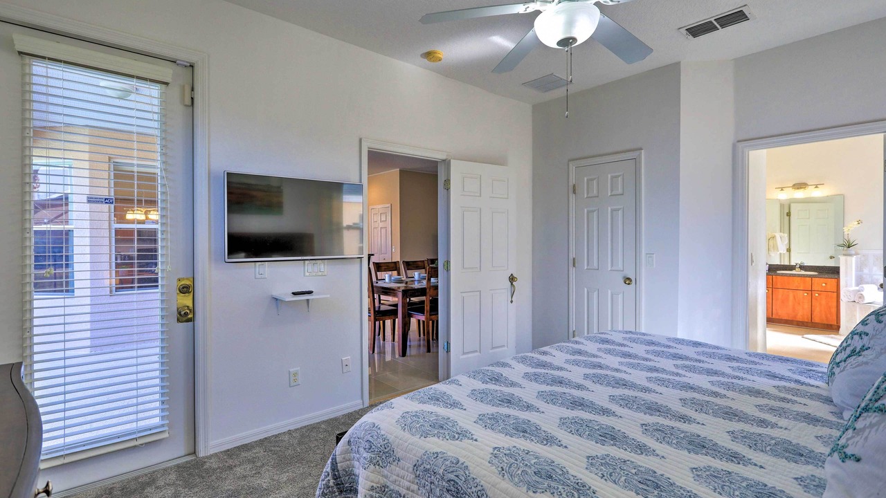 Photo of Bathroom in Crystal Cove