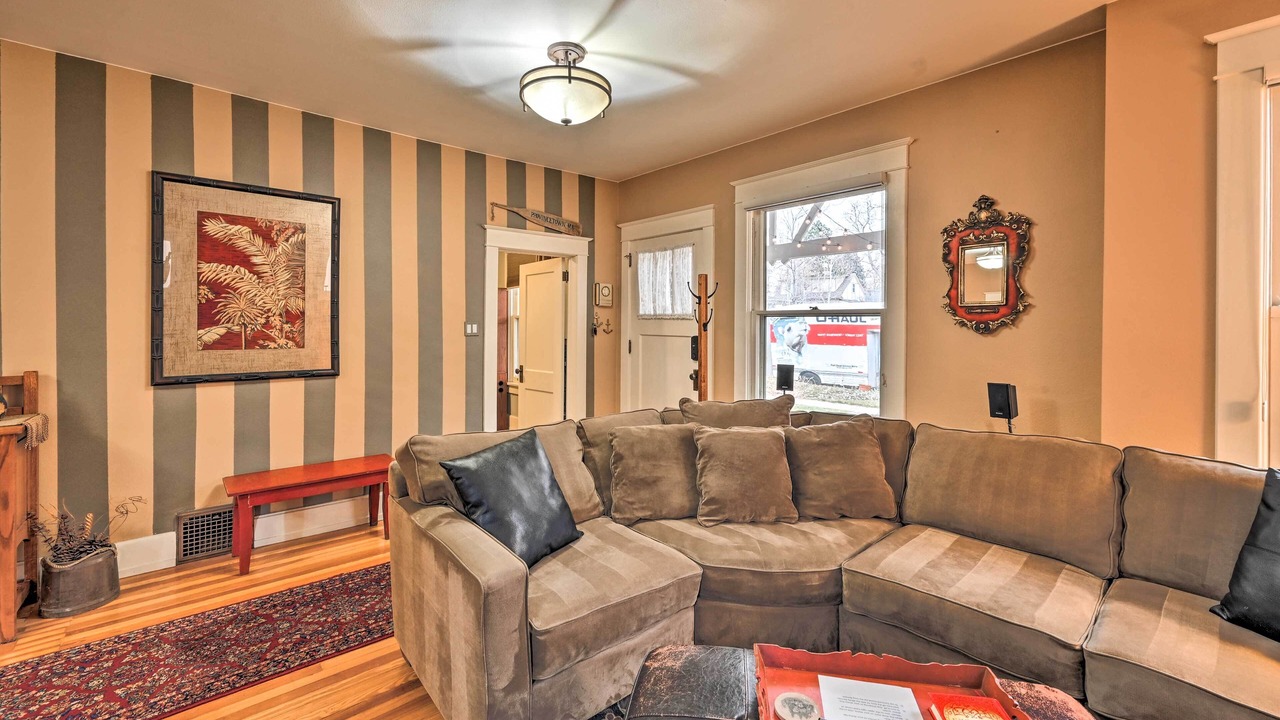 Photo of Bedroom in Washington Park West
