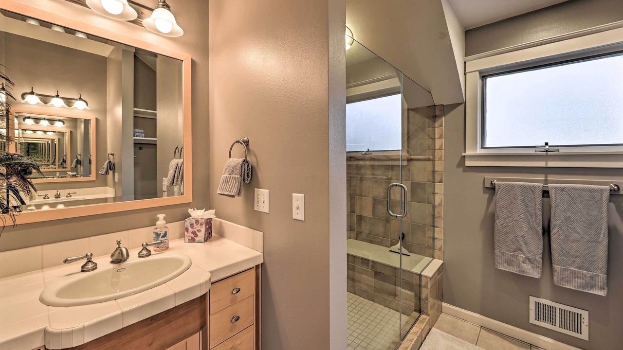 Photo of Bathroom in Washington Park West