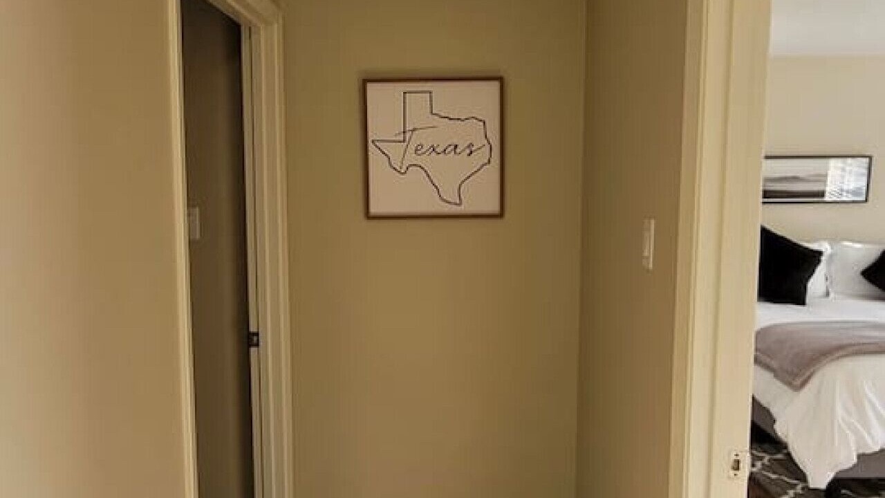 Photo of Others in Tyler