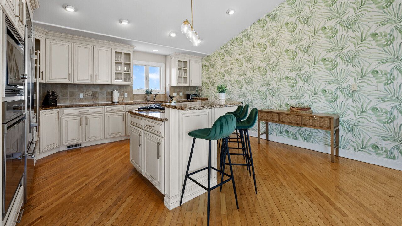Photo of Kitchen in A-Zone
