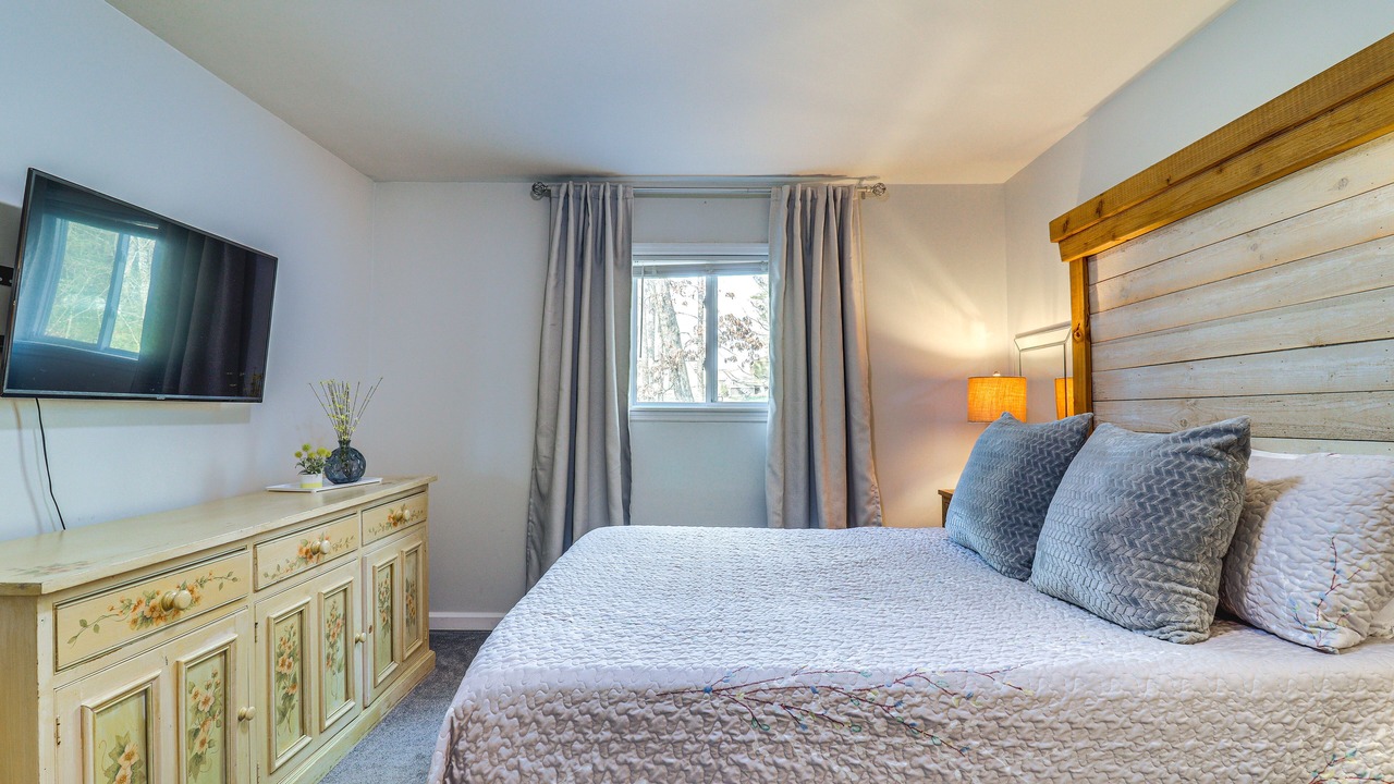 Photo of Bedroom in Ooltewah