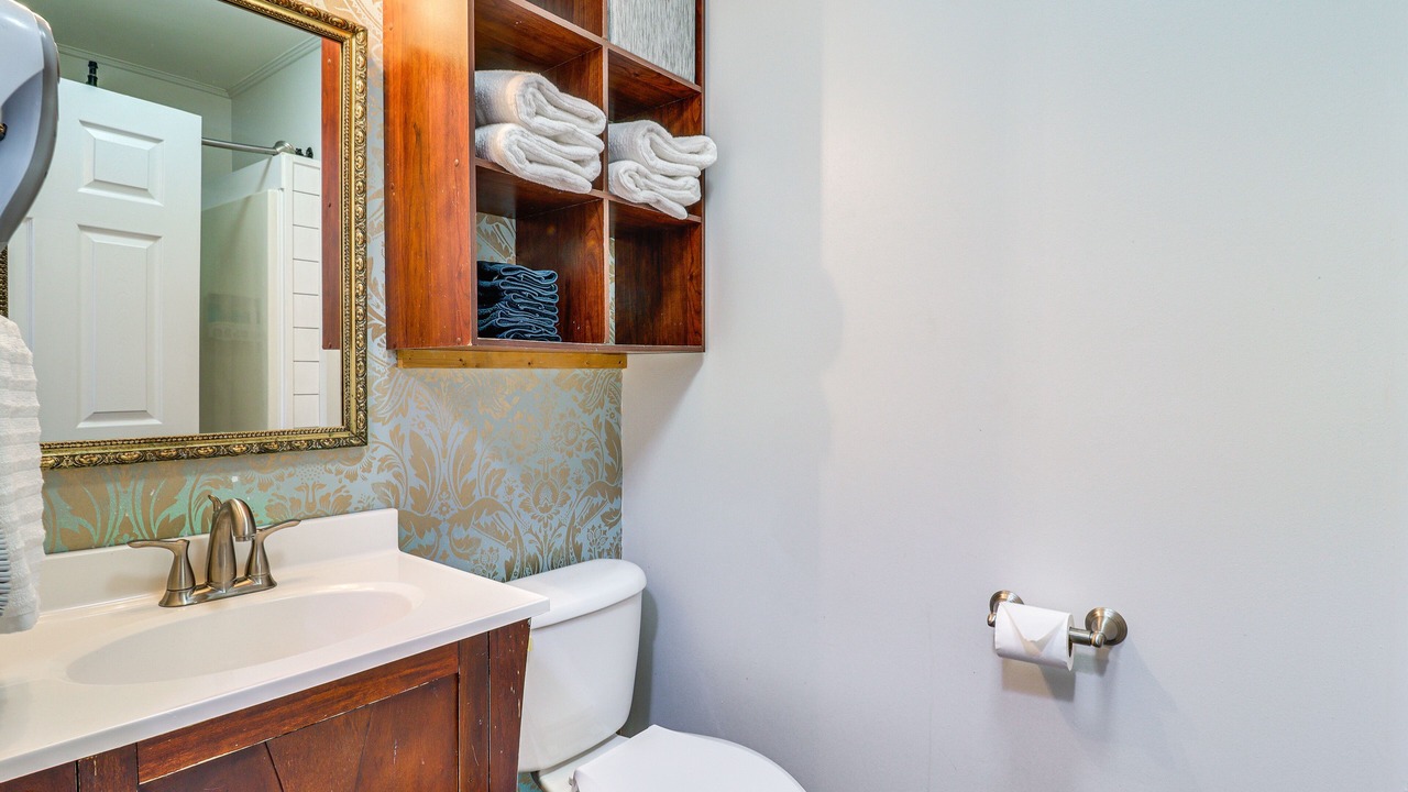 Photo of Bathroom in Ooltewah