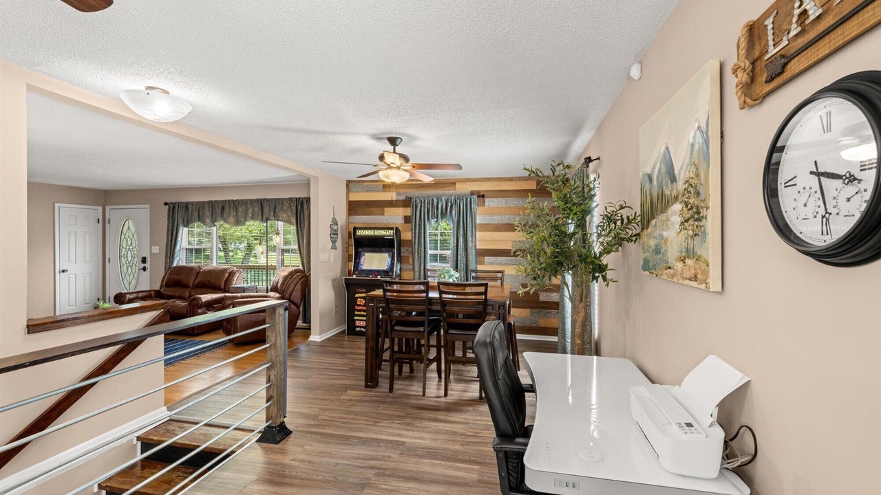 Photo of Bedroom in Ashley Oaks