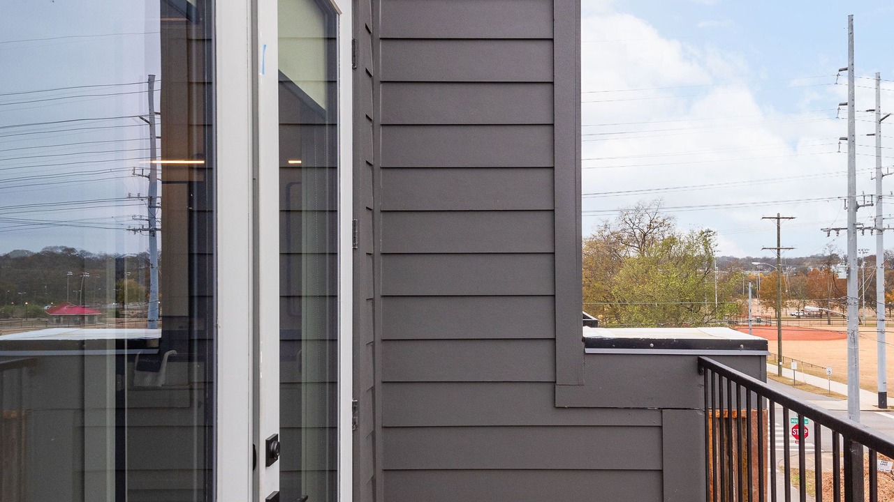 Photo of Patio Balcony in Urbandale Nations