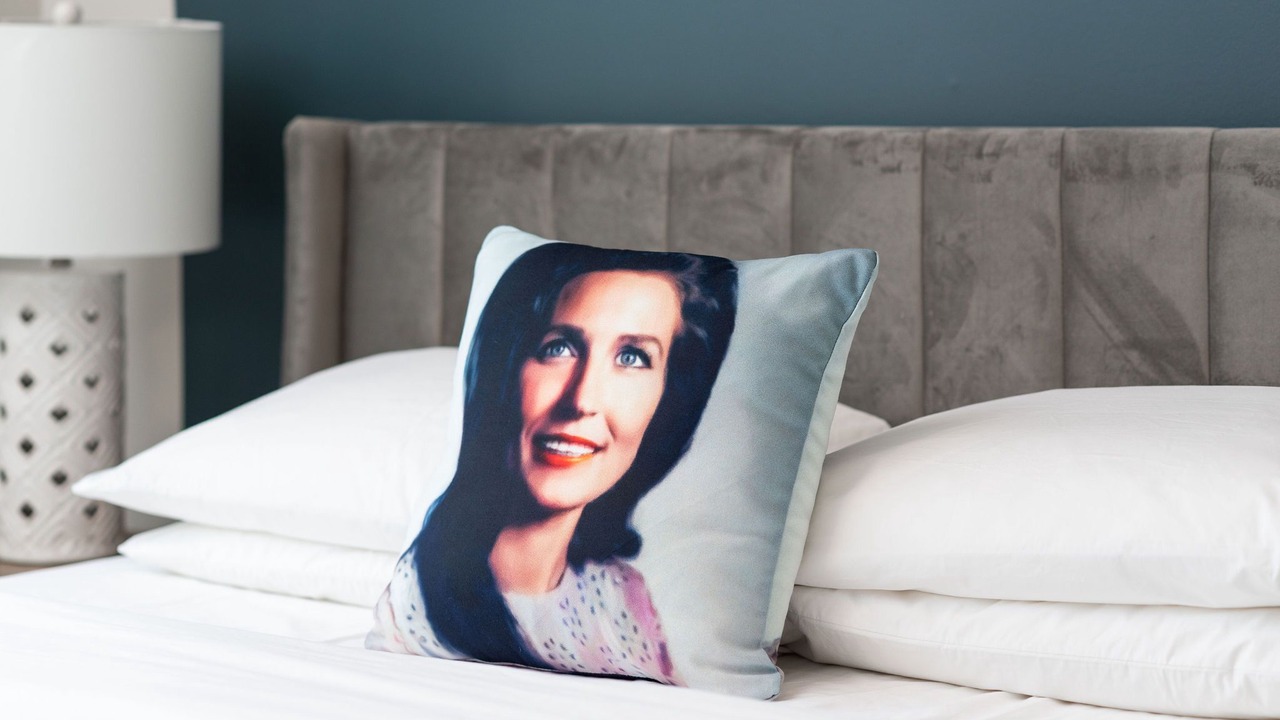 Photo of Bedroom in Urbandale Nations