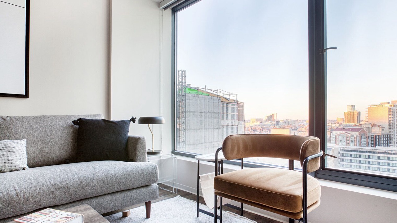 Photo of Livingroom in Theatre District