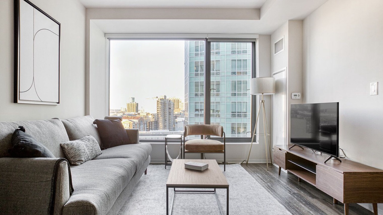 Photo of Livingroom in Theatre District