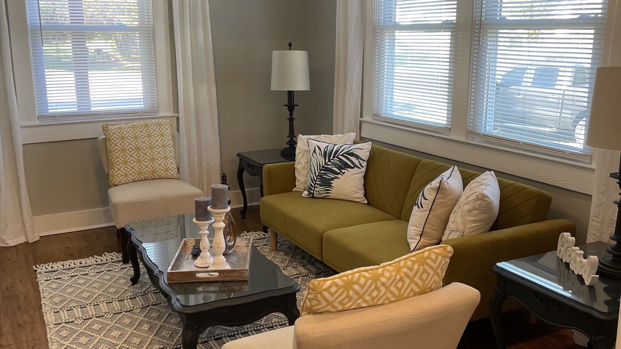Photo of Livingroom in Parker