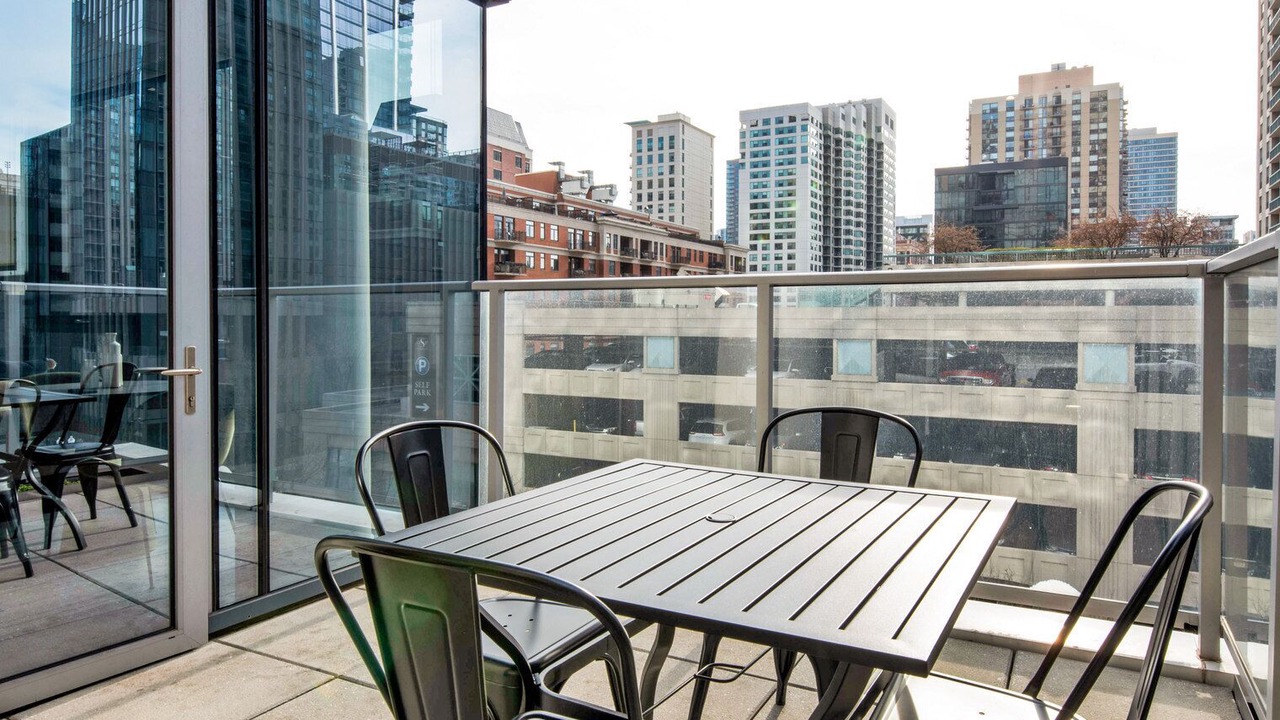 Photo of Outdoor in Near North Side