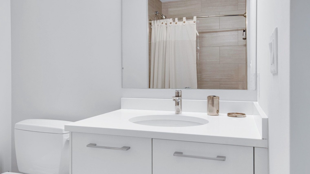 Photo of Bathroom in Near North Side