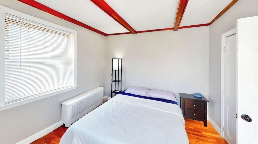 Photo of Bedroom in Swampscott