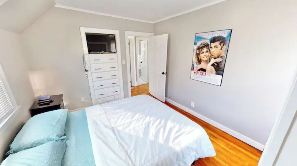 Photo of Bedroom in Swampscott