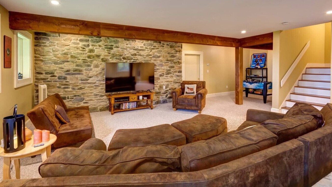 Photo of Livingroom in Bovina Center